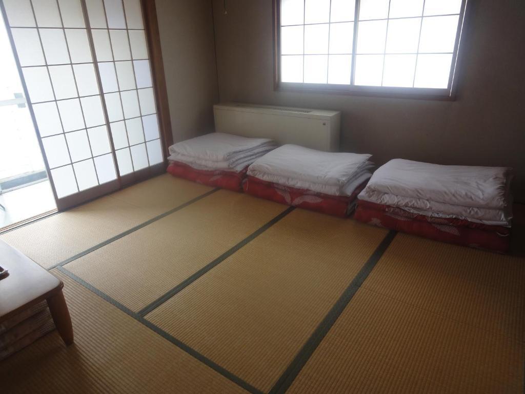 Ryokan Tanada Хиросима Экстерьер фото